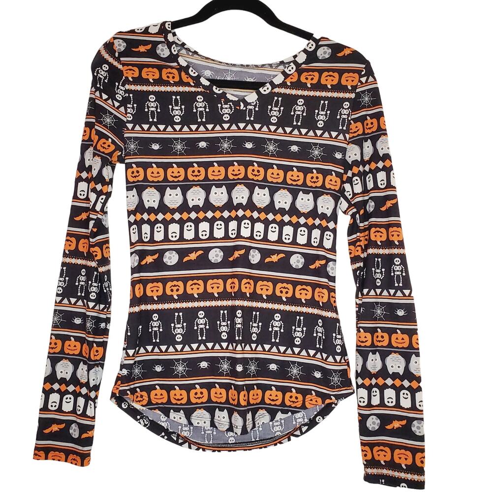 NWOT-NOBO Halloween Skeletons Pumpkins Bats Spiders/Spiderwebs Youth Long Sleeve